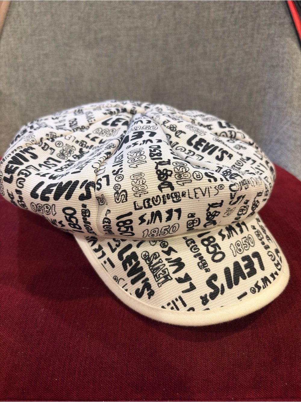 Pre Owned Levi's Vintage Monogram Print Newsboy Cap All-Over Logo Baker Boy Hat